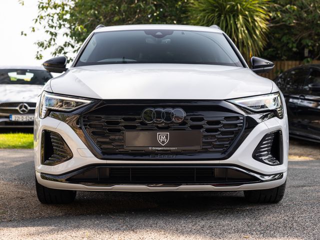 Image for 2023 Audi Q8 e-tron 55 Quattro S Line Black Edition