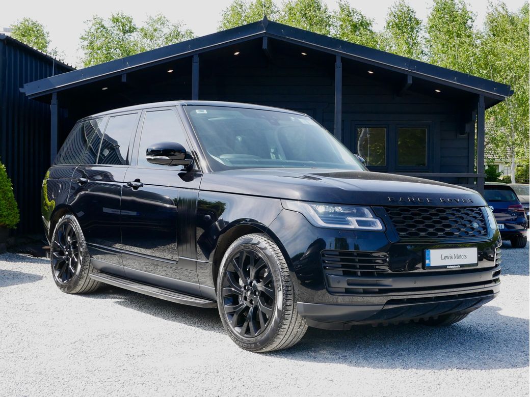 Image for 2020 Land Rover Range Rover VOGUE P400E, AIR SUSPENSION, MERIDIAN SOUND SYSTEM, PAN ROOF, KEYLESS ACCESS, HEATED STEERING WHEEL, CHILLED CENTRE CONSOLE