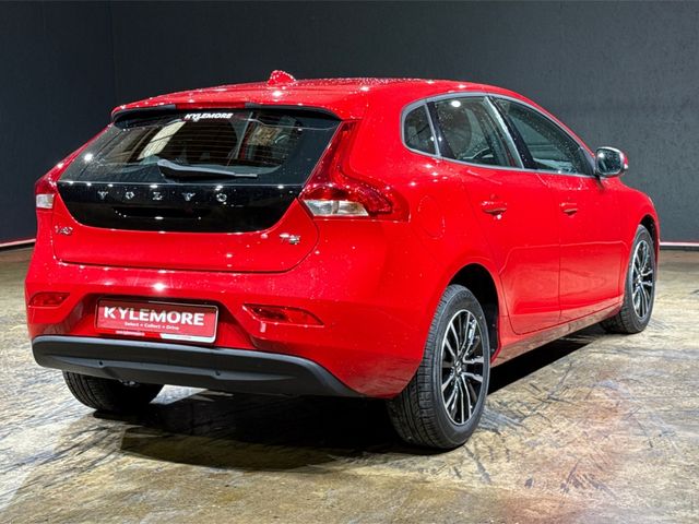Image for 2018 Volvo V40 1.5 AUTOMATIC - T2 KINETIC - REVERSE CAMERA