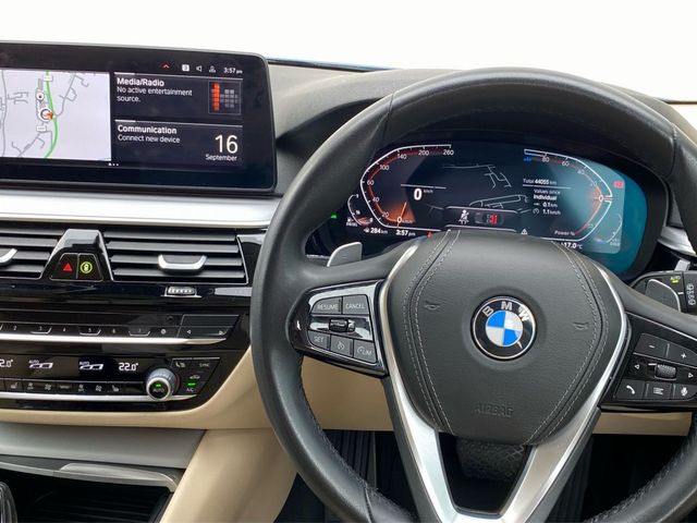 Image for 2024 BMW 5 Series 520d SE Touring