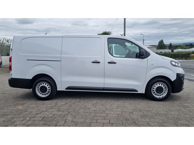 Image for 2023 Opel Vivaro 