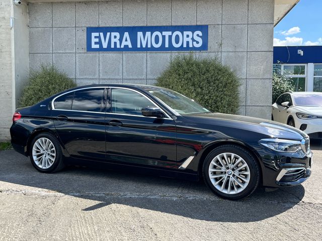 Image for 2018 BMW 5 Series 530e LUXURY 2.0 PHEV PETROL //MASSIVE SPEC//LOW MILES//VENTILATED MASSAGE SEATS//HARMAN KARDON SOUND//SUNROOF//HEAD UP DISPLAY//DISPLAY KEY//360 PARKING CAMERAS//SAT NAV//