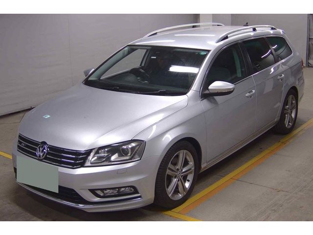 Image for 2015 Volkswagen Passat R-Line Edition 1.4 TSI Petrol Auto