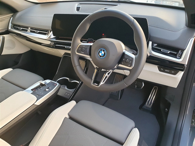 Image for 2026 BMW iX2 eDrive20 M Sport