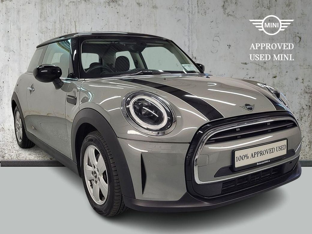 Image for 2022 Mini Cooper 3-Door Cooper Classic