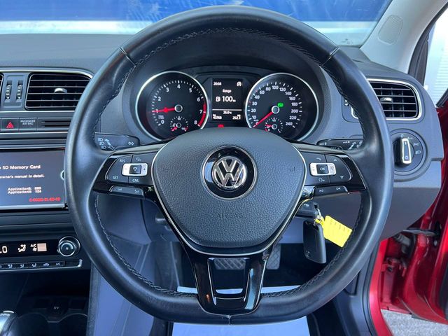 Image for 2016 Volkswagen Polo COMFORTLINE 1.2 TSI AUTO // NEW NCT // MULTIMEDIA DISPLAY // DIGITAL CLIMATE CONTROL