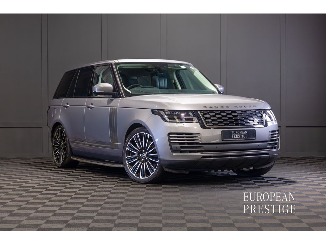 Image for 2021 Land Rover Range Rover Vogue P400e 