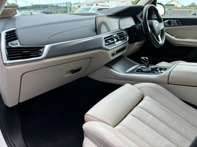 Image for 2020 BMW X5 xDrive30d xLine