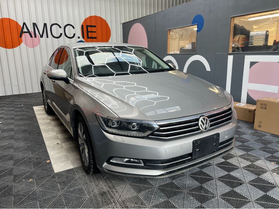 Image for 2016 Volkswagen Passat 2016 VOLKSWAGEN PASSAT TSI HIGH LINE 1.4 AUTOMATIC / CRUISE CONTROL / REVERSE CAMERA / ELECTRIC MEMORY SEATS AND MORE
