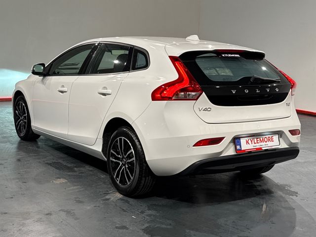 Image for 2019 Volvo V40 HATCHBACK AUTOMATIC 1.5L TURBO PETROL - FACTORY DIAMOND CUT ALLOY WHEELS - CRUISE CONTROL - REVERSE CAMERA