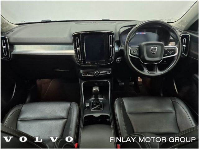 Image for 2018 Volvo XC40 T3 Momentum 156HP - 1 year warranty, Full Volvo Service record 