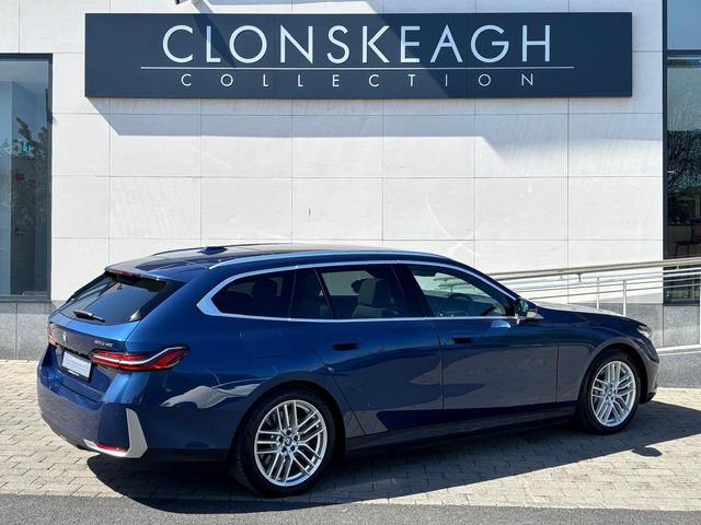 Image for 2024 BMW i5 EDRIVE40 SPORT, PAN ROOF, WHITE INTERIOR