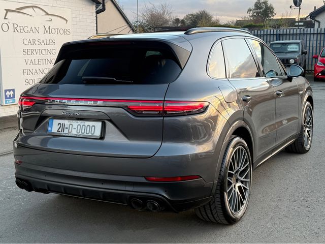 Image for 2021 Porsche Cayenne 3.0 V6 E-HYBRID 462 BHP TIPTRONIC-S