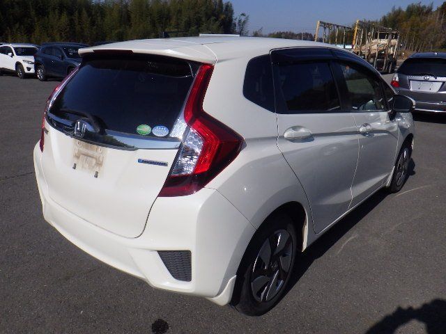 Image for 2015 Honda Fit 1.5 Petrol Hybrid Auto