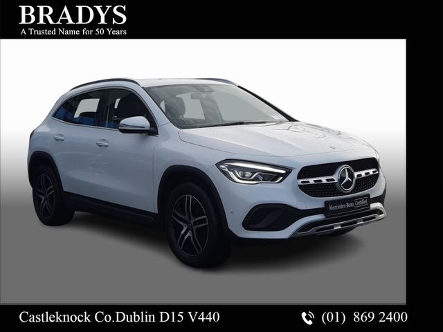 Image for 2023 Mercedes-Benz GLA Class GLA 200d Premium Package--1 Owner