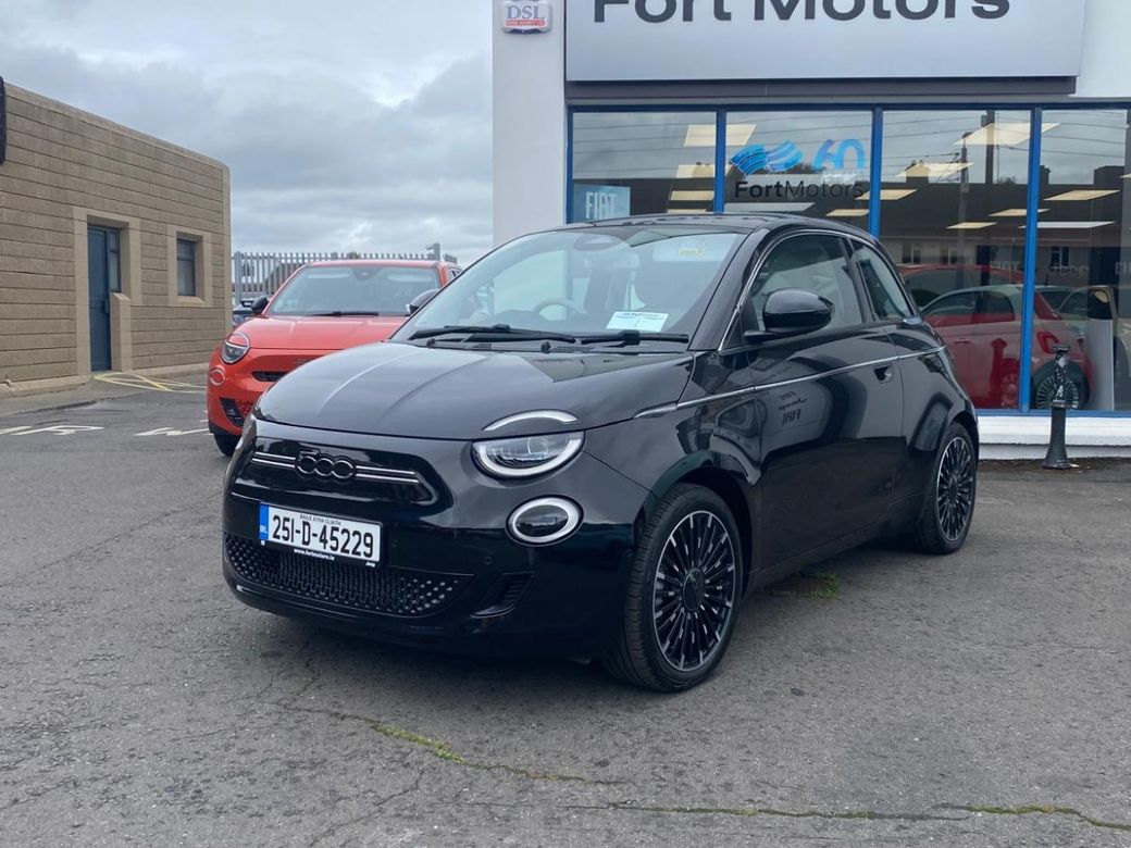 Image for 2025 Fiat 500e * Sold*