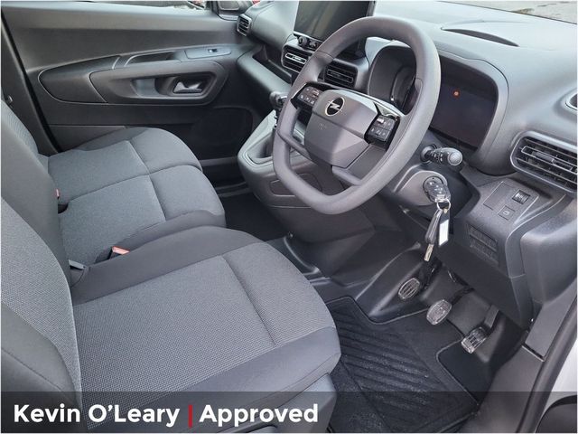 Image for 2026 Opel Combo Komfort 2000 L1H1 1.5TD 100PS MY26