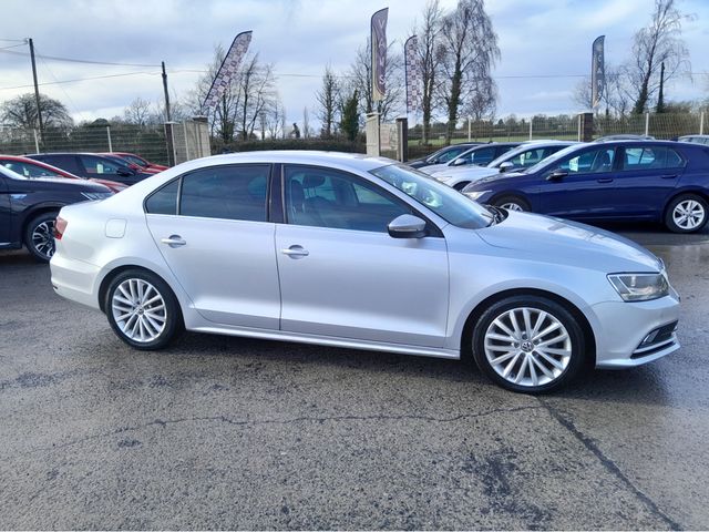 Image for 2015 Volkswagen Jetta HIGHLINE 2.0 TDI MANUAL 5SPEED 110BHP 4DR