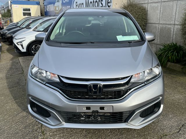 Image for 2018 Honda Fit HYBRID AUTOMATIC 1.5 PETROL //REVERSE CAMERA//ADAPTIVE CRUISE CONTROL//KEYLESS ENTRY//
