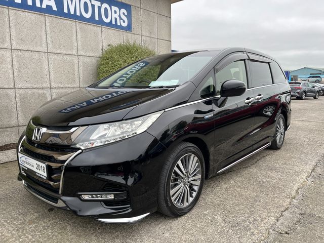 Image for 2018 Honda Odyssey ABSOLUTE 7 SEATER AUTOMATIC HYBRID 2.0 PETROL //POWER SLIDING REAR DOORS//HEATED ELECTRIC SEATS//KEYLESS ENTRY// 