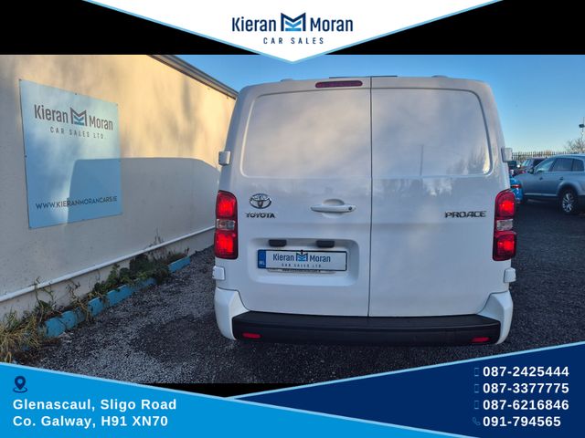Image for 2021 Toyota Proace LWB 4DR