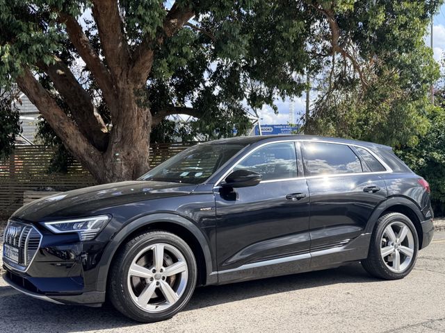 Image for 2020 Audi e-tron 50E Technik Quattro. PARTIAL SERVICE HISTORY. LEATHER SEATS