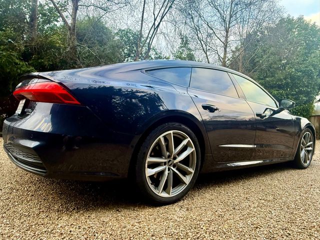 Image for 2023 Audi A7 55 TFSI E COMPETITION 