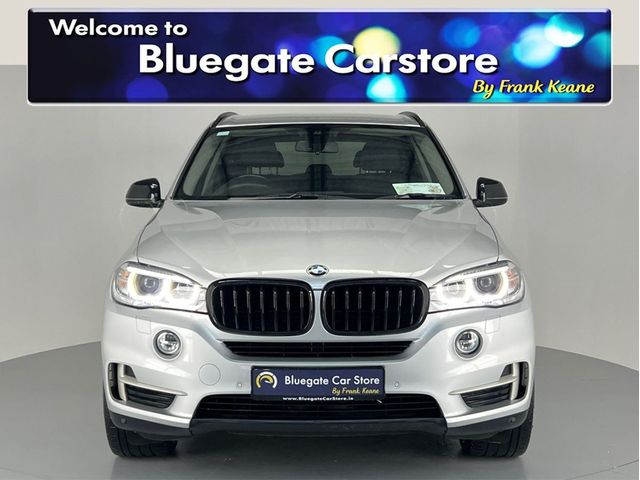 Image for 2017 BMW X5 XDRIVE40E SE 5DR AUTO**MULTIFUNCTIONAL STEERING WHEEL**BLACK LEATHER INTERIOR**TOUCH SCREEN INFOTAINMENT**BLUETOOTH**SATNAV**FRONT HEATED SEATS**REVERSE CAMERA**PARKING SENSORS**