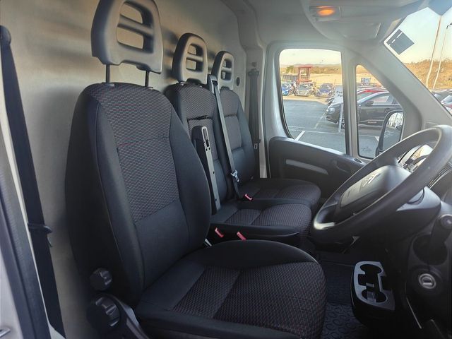 Image for 2021 Citroen Relay RELAY 35 L3H2 BLUEHDI 140 From €62 Per Week