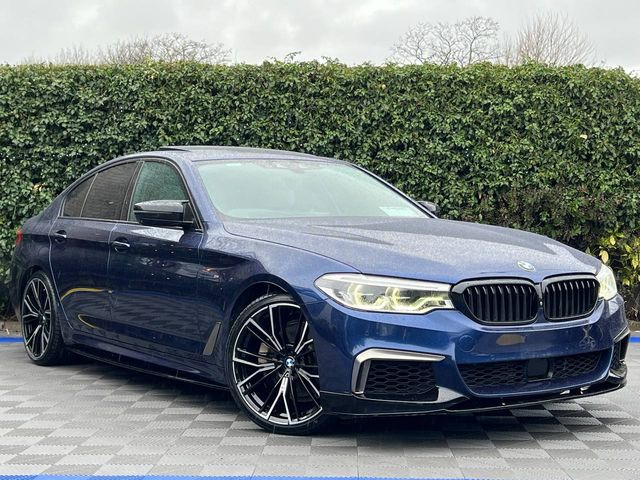 Image for 2019 BMW 5 Series 523d M-SPORT COMPETITION 2.0 D ** HUGE SPEC ** // OPENING SUNROOF // LEATHER M-SPORT INTERIOR // HARMAN/KARDON