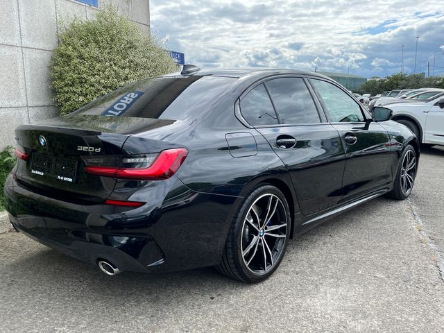 Image for 2021 BMW 3 Series 320D M-SPORT X-DRIVE AUTOMATIC 2.0 DIESEL //LOW MILES//MASSIVE SPEC//HEATED HALF LEATHER ELECTRIC SEATS//ADAPTIVE CRUISE CONTROL//KEYLESS ENTRY//BMW HI FI SOUND SYSTEM//360 PARKING CAMERAS//