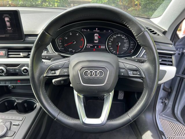 Image for 2019 Audi A4 S-LINE PACK 2.0 TDI AUTO // FULL SERVICE HISTORY // NEW 19" S-LINE ALLOYS // LEATHER HEATED SEATS