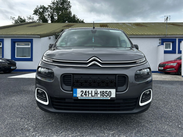 Image for 2024 Citroen Berlingo Multispace Wheelchair Taxi