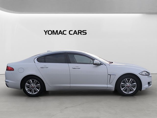 Image for 2014 Jaguar XF 2.2D AUTO LUXURY 200BHP -- EXCELLENT CONDITION -- FINANCE ARRANGED