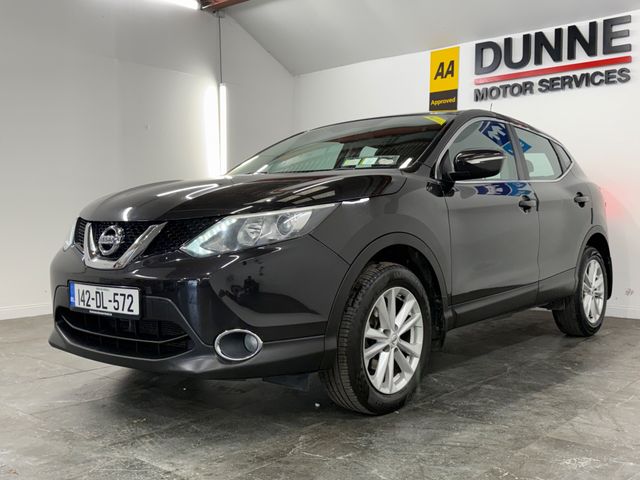 Image for 2014 Nissan Qashqai **TOUCHSCREEN RADIO **2 KEYS **DUAL DIGITAL CLIMATE CONTROL **REVERSING CAMERA **AMBIANT INTERIOR LIGHTING **17'' BRUSHED SILVER WHEELS **MULTI FUNCTION STEERING WHEEL **CRUISE CONTROL **AUTO START