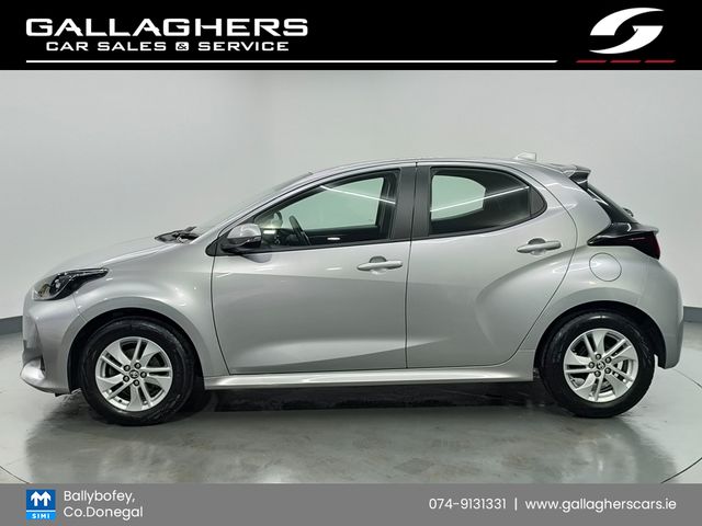 Image for 2024 Toyota Yaris (241) LUNA 1.5 PETROL IRISH CAR 1 OWNER
