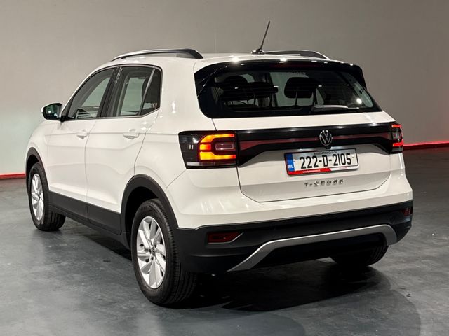 Image for 2022 Volkswagen T-Cross LIFE 1.0 - MANUAL - ALLOY WHEELS - CRUISE CONTROL - MULTI FUNCTION STEERING WHEEL - REAR VIEW CAMERA 
