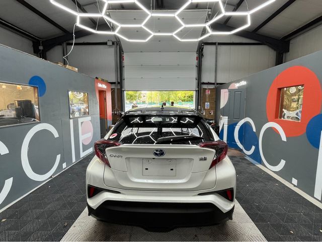Image for 2019 Toyota C-HR €19950 2019 TOYOTA C-HR G 1.8 AUTOMATIC / CRUISE CONTROL / REVERSE CAMERA AND MORE