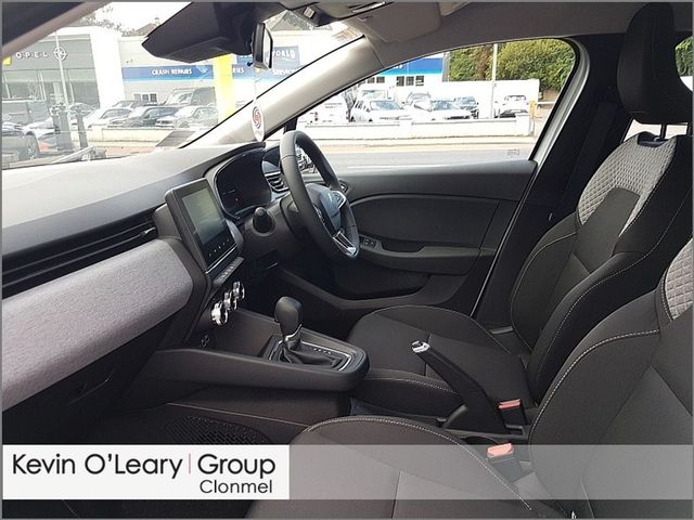 Image for 2026 Renault Clio Evolution E-TECH Hybrid 145 Auto