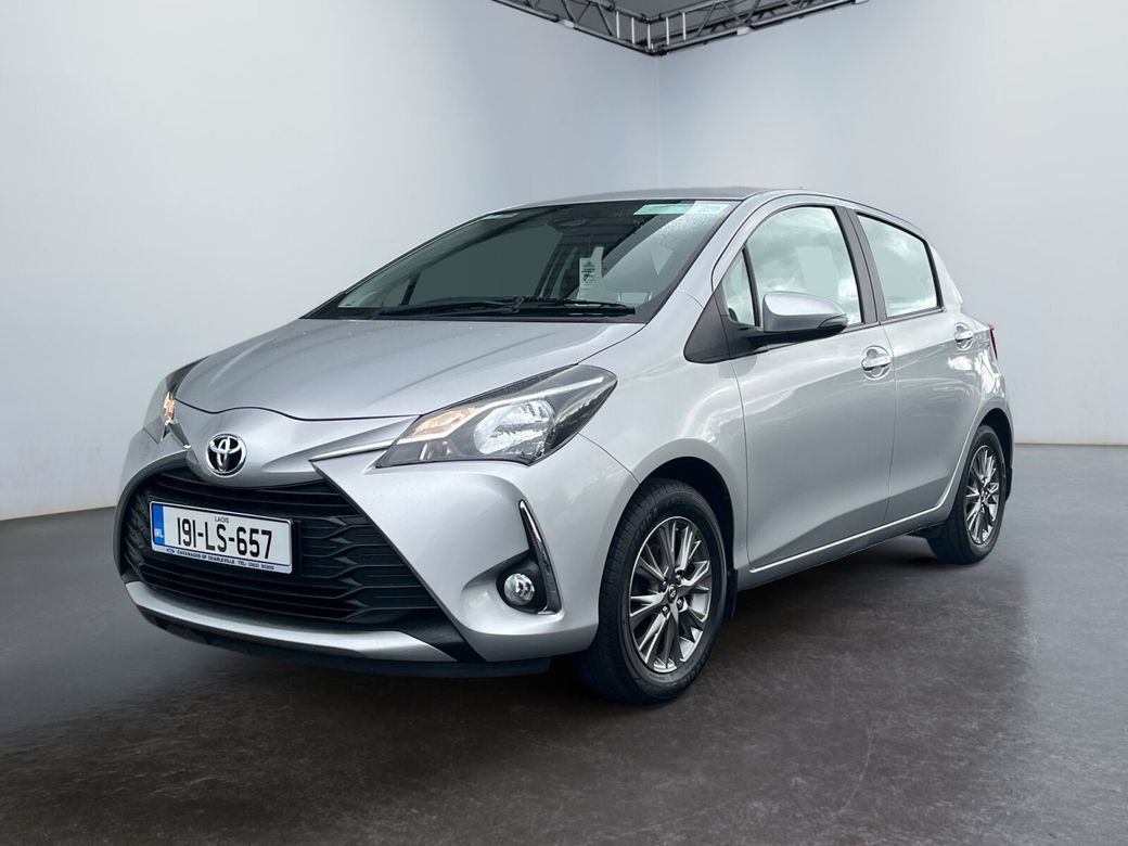 Image for 2019 Toyota Yaris 1.0 VVT-i 5Dr Luna