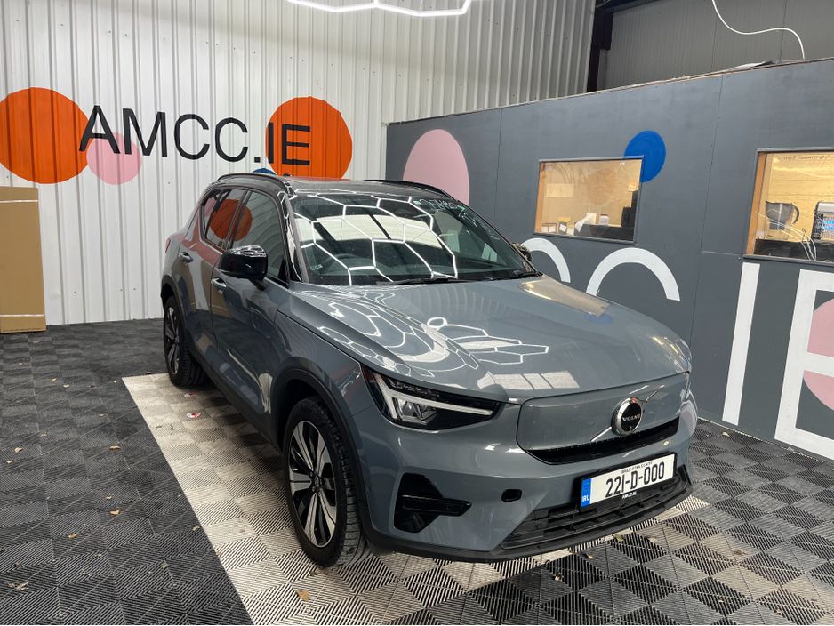 Image for 2022 Volvo XC40 €28950 2022 VOLVO XC40 RECHARGE PLUS SINGLE MOTOR AUTOMATIC / CRUISE CONTROL / 360° CAMERA / ELECTRIC MEMORY & HEATED SEATS / HEATED STEERING WHEEL / PANORAMIC SUNROOF / APPLE CARPLAY AND MORE