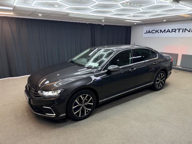 Image for 2022 Volkswagen Passat GTE DSG