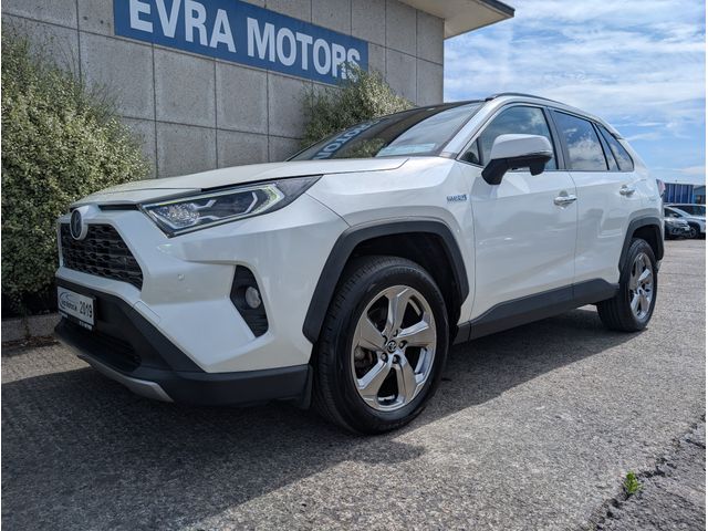 Image for 2019 Toyota Rav4 G 4WD LEATHER HYBRID AUTOMATIC 2.5 PETROL //HIGH SPEC///FULL LEATHER HEATED SEATS//REVERSE CAMERA//HEATED STEERING WHEEL//ADAPTIVE CRUISE CONTROL//PANORAMIC GLASS SUNROOF//