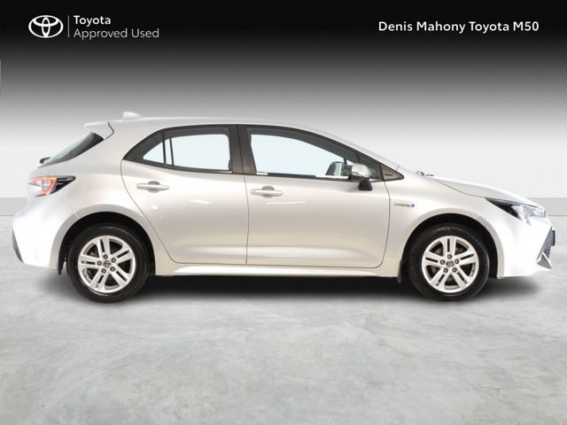 Image for 2022 Toyota Corolla Hybrid Luna Hatchback Auto