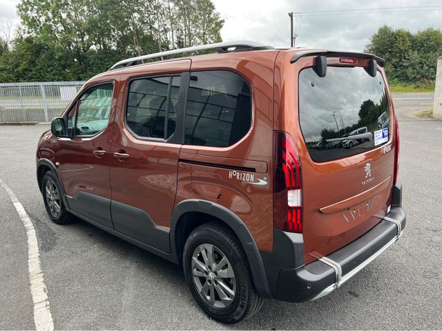 Image for 2022 Peugeot Rifter Horizon Wheelchair Accessible