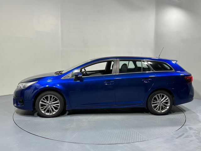 Image for 2016 Toyota Avensis 2.0 D4-D Luna Tourer 161