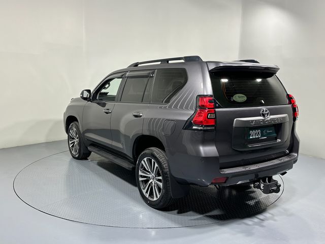 Image for 2023 Toyota Landcruiser 2.8 D4D LWB Commercial 211