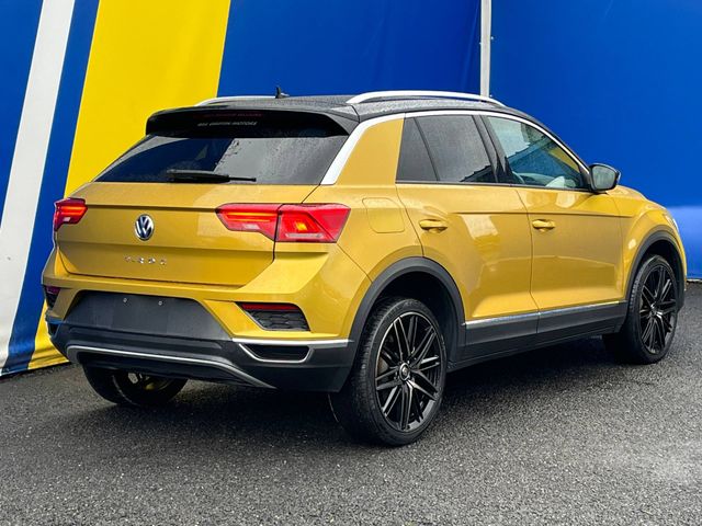 Image for 2020 Volkswagen T-Roc 2.0 TDI // SERVICE HISTORY // 19" DIAMOND CUT ALLOYS // APPLE CARPLAY/ANDROID AUTO