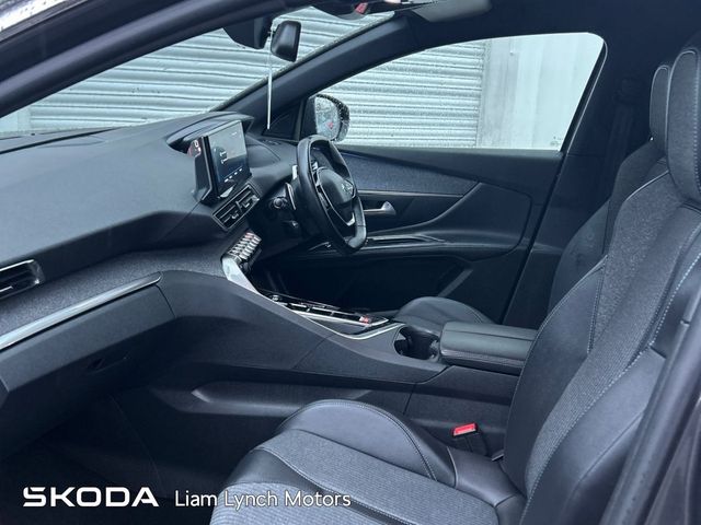 Image for 2023 Peugeot 5008 1.5 ALLURE 7 SEATER AUTOMATIC