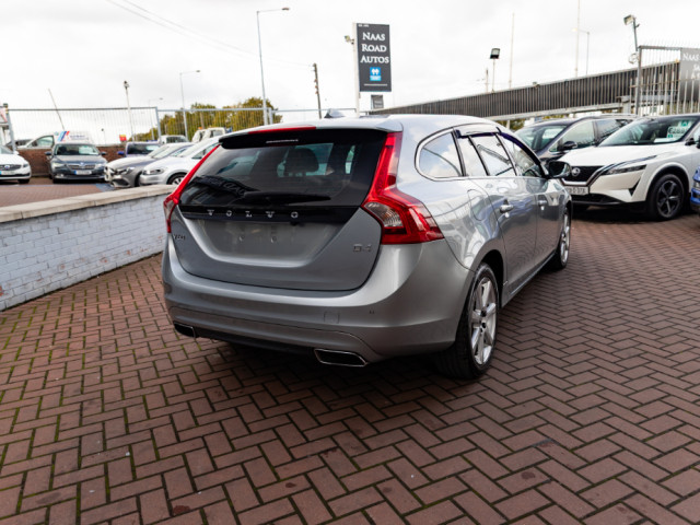 Image for 2016 Volvo V60 2.0D4 SE LUXURY 5DR ESTATE AUTOMATIC // BUY WITH CONFIDENCE AA AND SIMI APPROVED DEALER 2025 // FINANCE ARRANGED // ALL TRADE INS WELCOME // 
